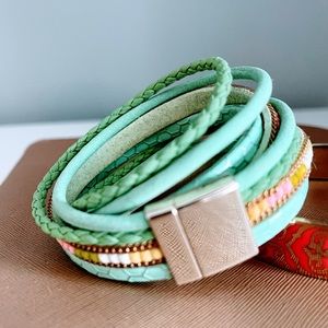 • turquoise wrap bracelet •